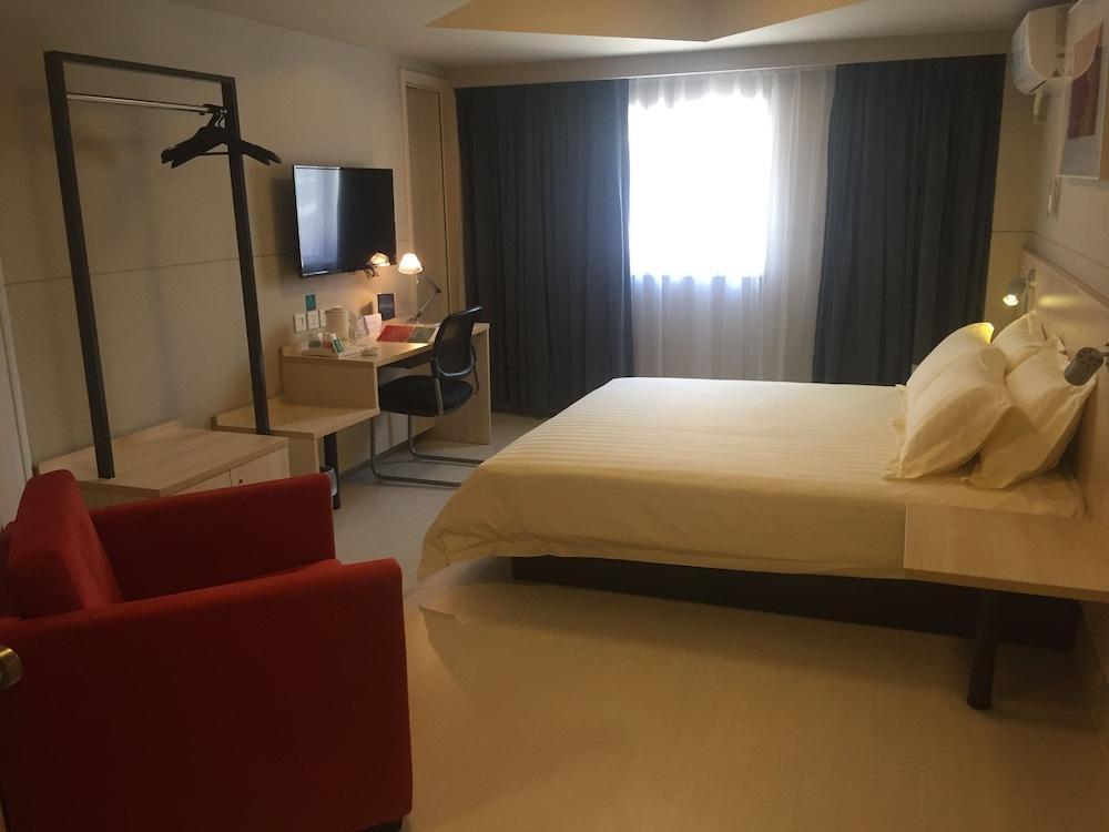 Jinjiang Inn Shenzhen Esterno foto